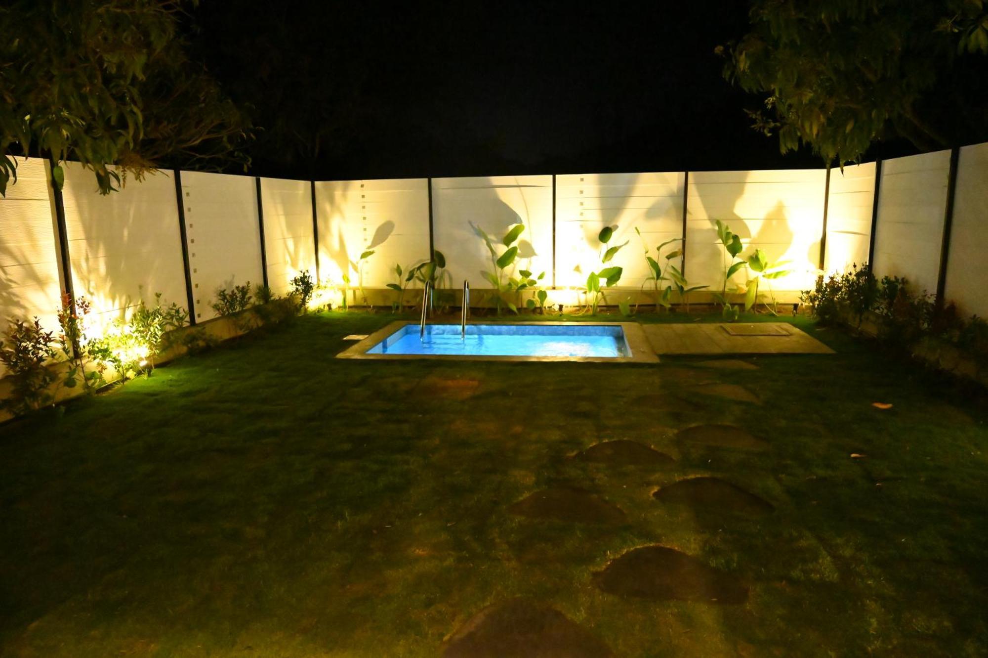 Aura Farms - Private Pool Cottages Rāmanagaram Extérieur photo