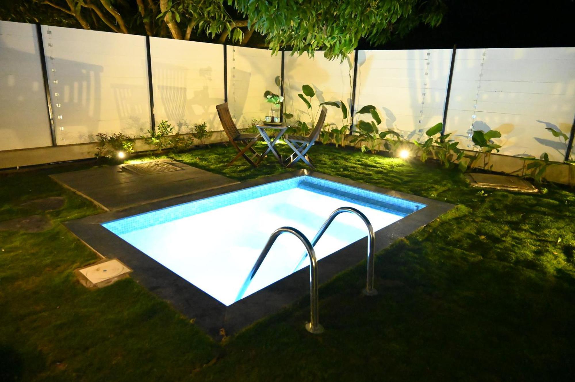 Aura Farms - Private Pool Cottages Rāmanagaram Extérieur photo