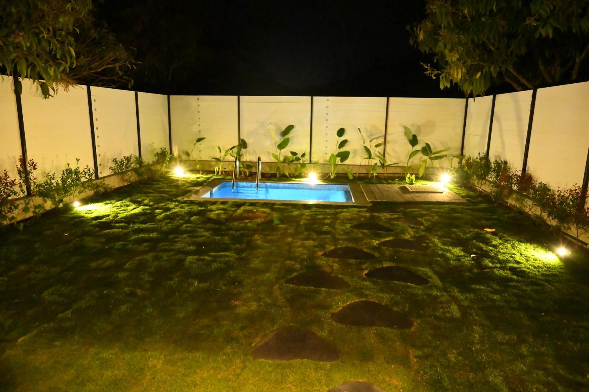 Aura Farms - Private Pool Cottages Rāmanagaram Extérieur photo