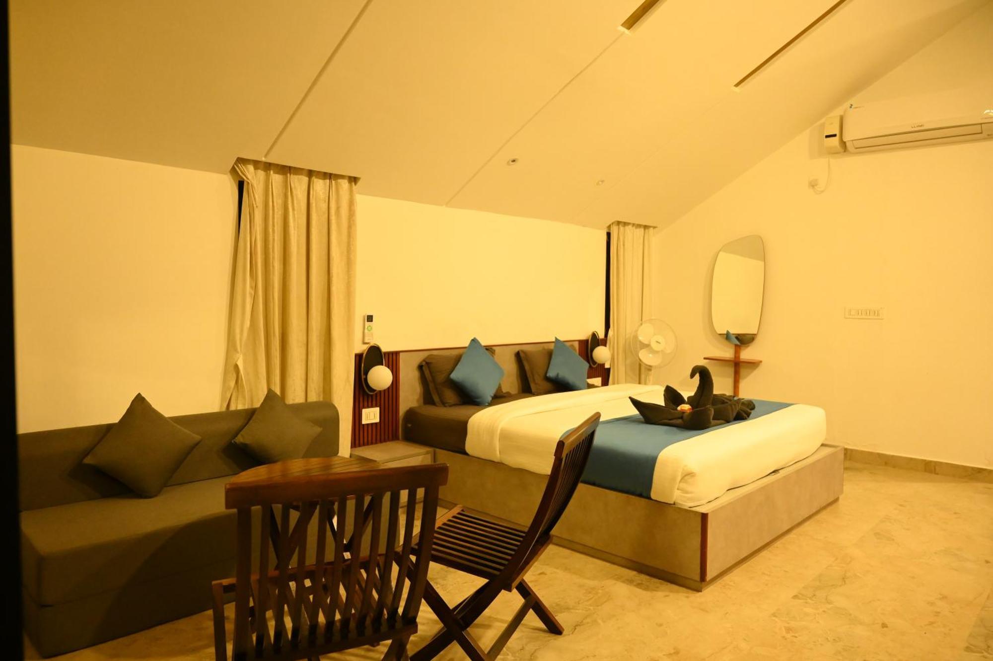 Aura Farms - Private Pool Cottages Rāmanagaram Extérieur photo