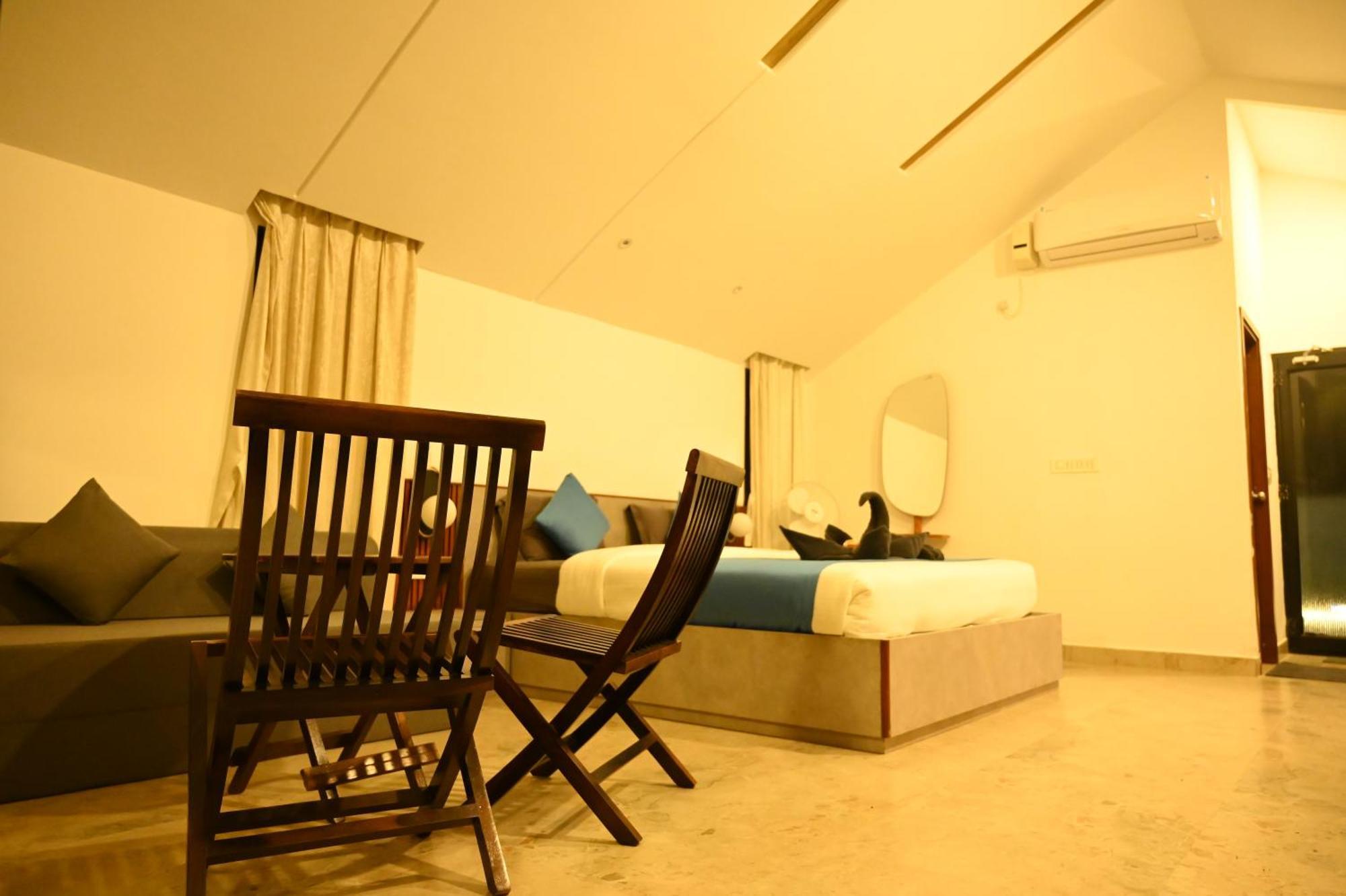 Aura Farms - Private Pool Cottages Rāmanagaram Extérieur photo