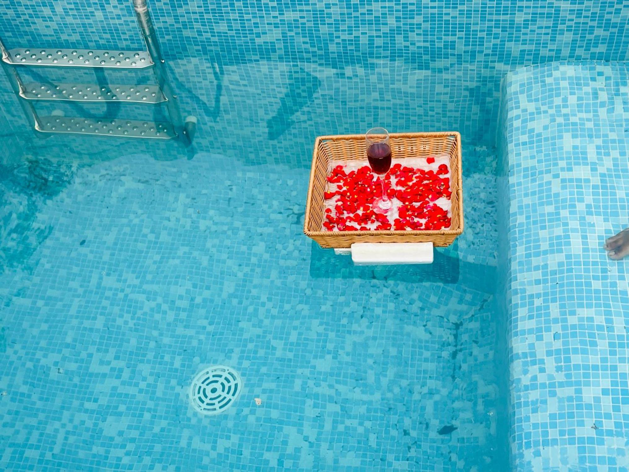 Aura Farms - Private Pool Cottages Rāmanagaram Extérieur photo