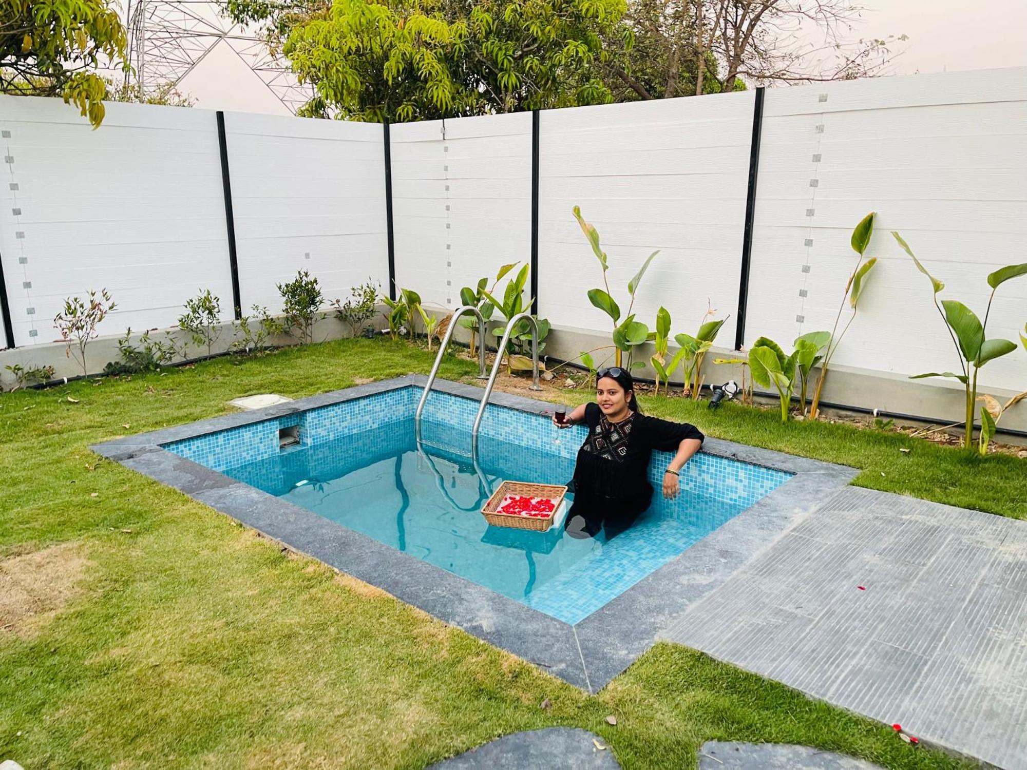 Aura Farms - Private Pool Cottages Rāmanagaram Extérieur photo